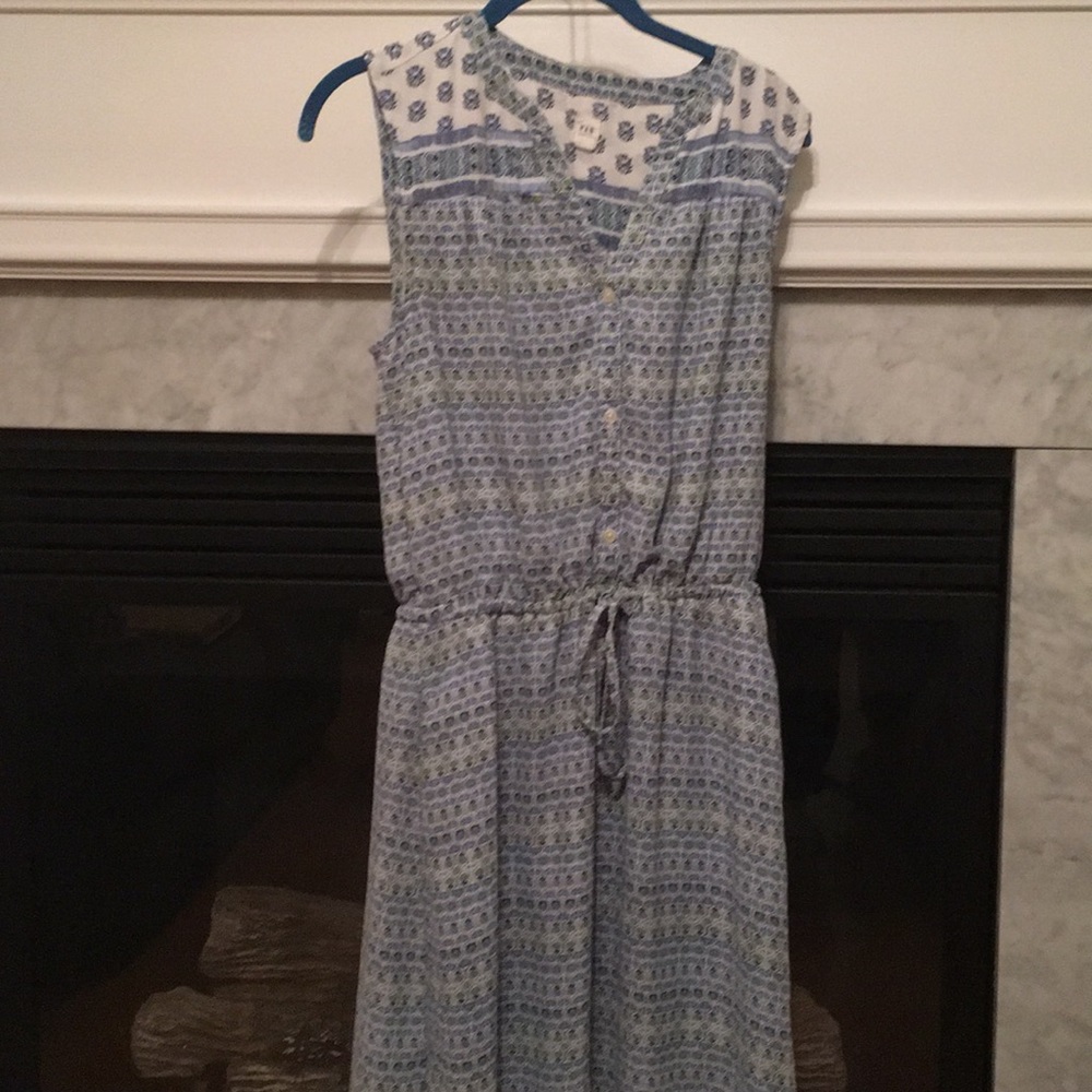 Gap button down sleeveless dress with pockets!